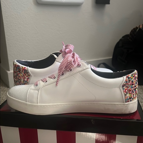 Circus by Sam Edelman White and Red Sneakers with Glitter Accents - Picture 2 of 6